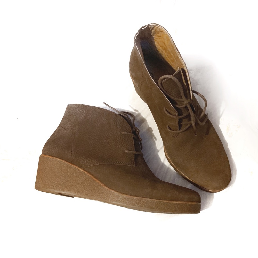 Lucky Brand   Brown Suede Wedge Booties ☺️